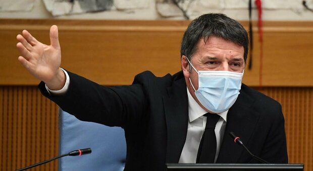 Renzi ritira le ministre: «Il Re è nudo, no veti su Conte ma non c'è solo lui»