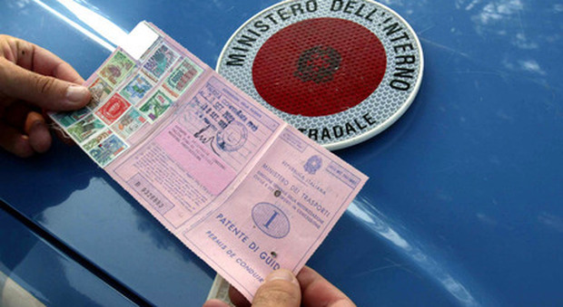 Pusher nei guai: ora 200 consumatori rischiano la patente, ma ricorrono al Tar Pusher nei guai: ora 200 consumatori rischiano la patente, ma ricorrono al Tar