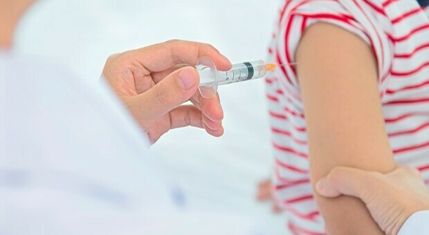 Covid, vaccini per i bambini dai 5 agli 11 anni: dal 13 dicembre partiranno le prenotazioni nella Regione Lazio