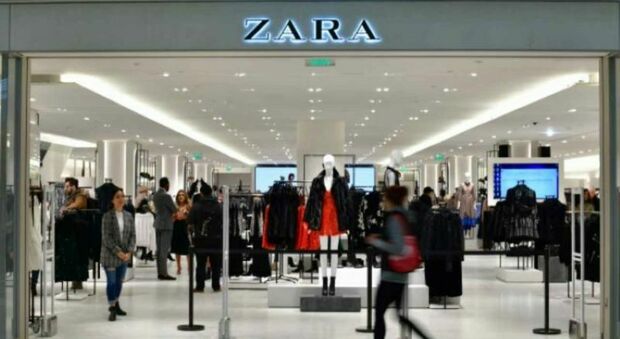 Zara, dipendenti in sciopero per il rinnovo del contratto: «Incassi più alti del 2019, ma a noi nessun premio»