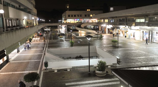 Roma, droga a Casal Palocco, blitz nella nuova piazza di spaccio Roma, droga a Casal Palocco, blitz nella nuova piazza di spaccio
