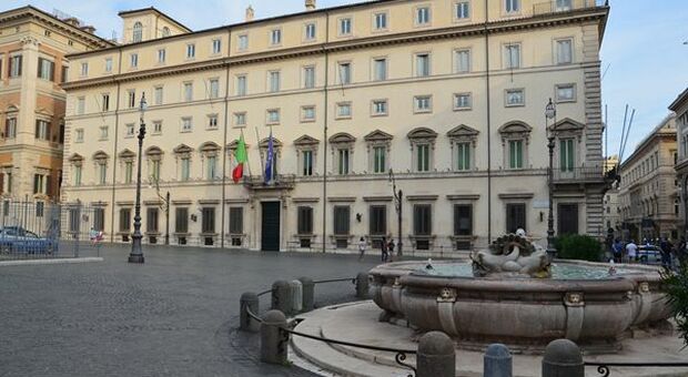 Dl Aiuti bis, dal cuneo fiscale alle pensioni: tutte le misure sul tavolo