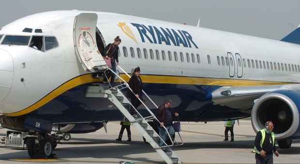 Ryanair ripristina i voli in Italia: ecco i collegamenti garantiti