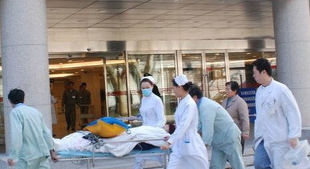 Cina, ha un incidente d'auto: all'ospedale si presentano 17 fidanzate