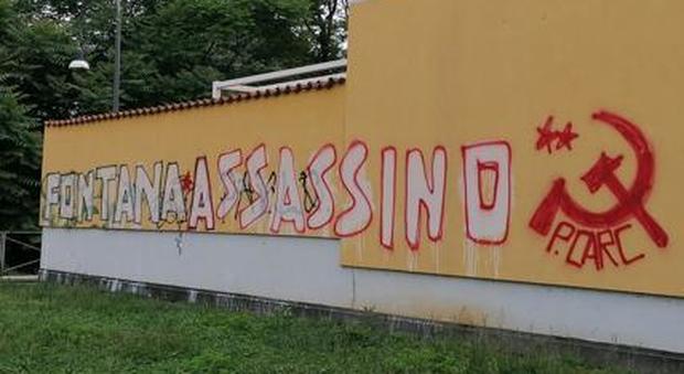 «Fontana assassino», scritta choc sui muri di Milano. La solidarietà di Sala: «Intollerabile»