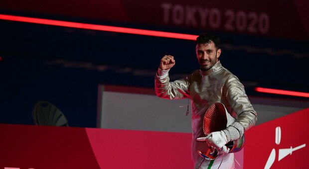 Luigi Samele, medaglia d'argento nella sciabola a Tokyo 2020: «Un bel regalo di compleanno»