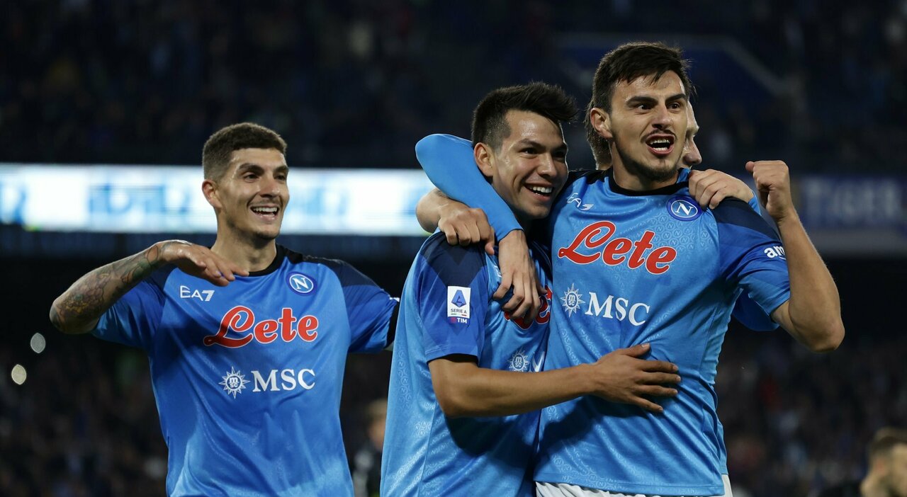 Napoli giành chiến thắng hoàn hảo 2-0 trước Empoli (Phần 2)