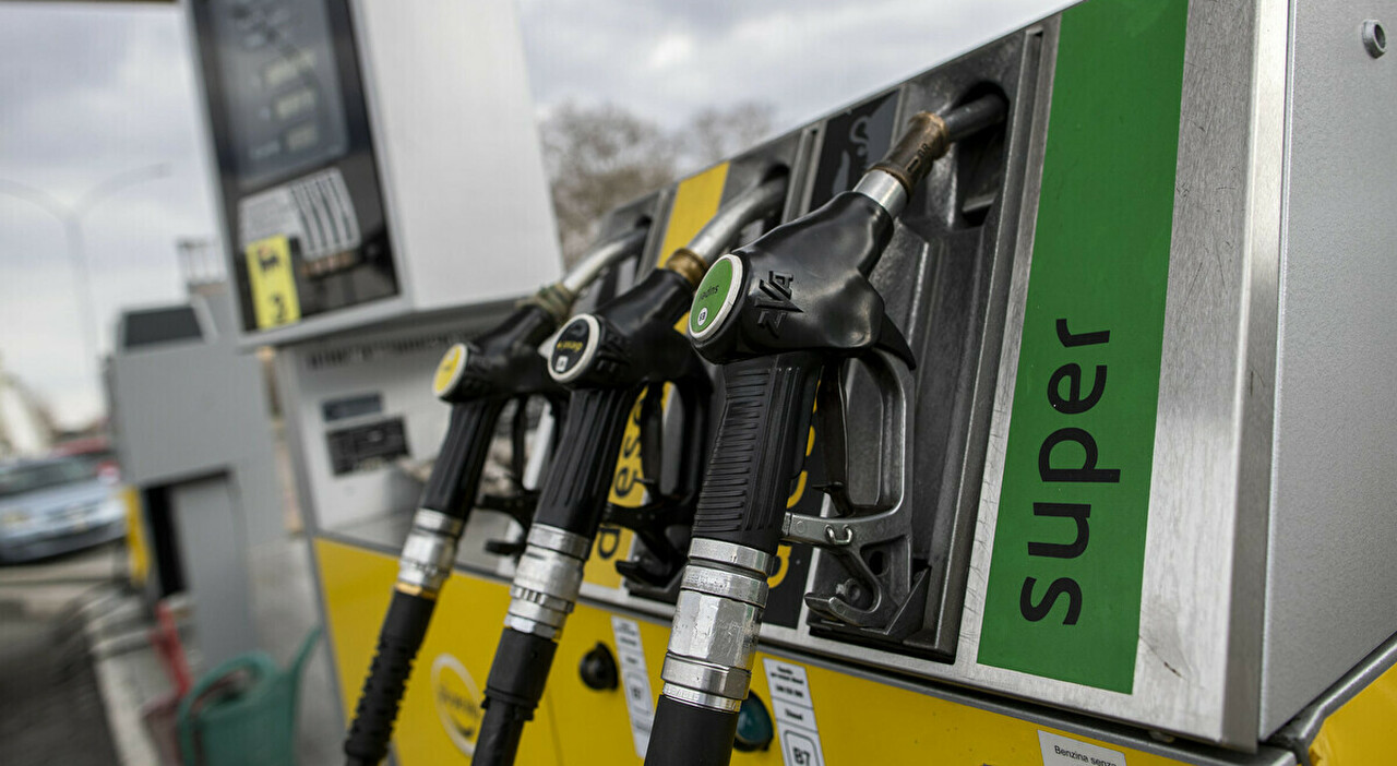 Un distributore di benzina