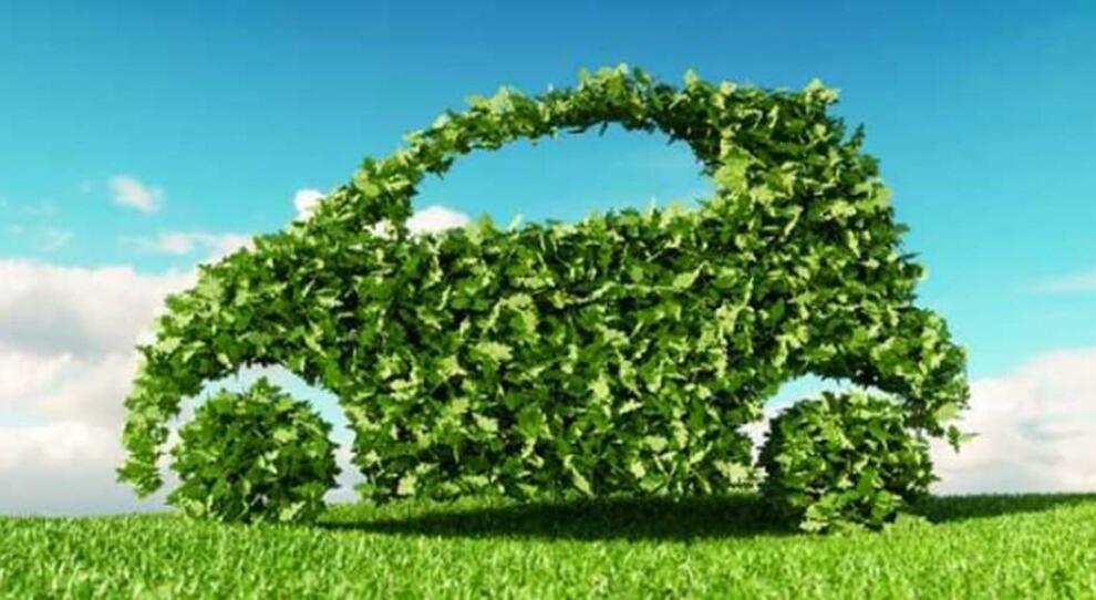 Corsa ecobonus auto, nel primo weekend “bruciati” 10 mln di euro su 50 mln messi a disposizione da Dl rilancio