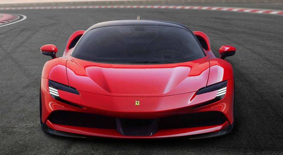 La Ferrari SF90 Stradale, prima ibrida plug in del Cavallino