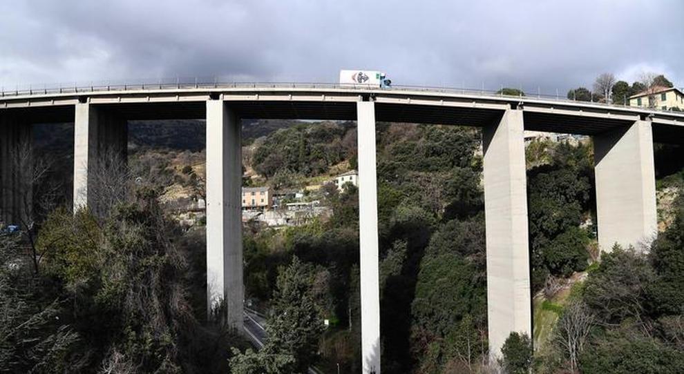 Un viadotto autostradale
