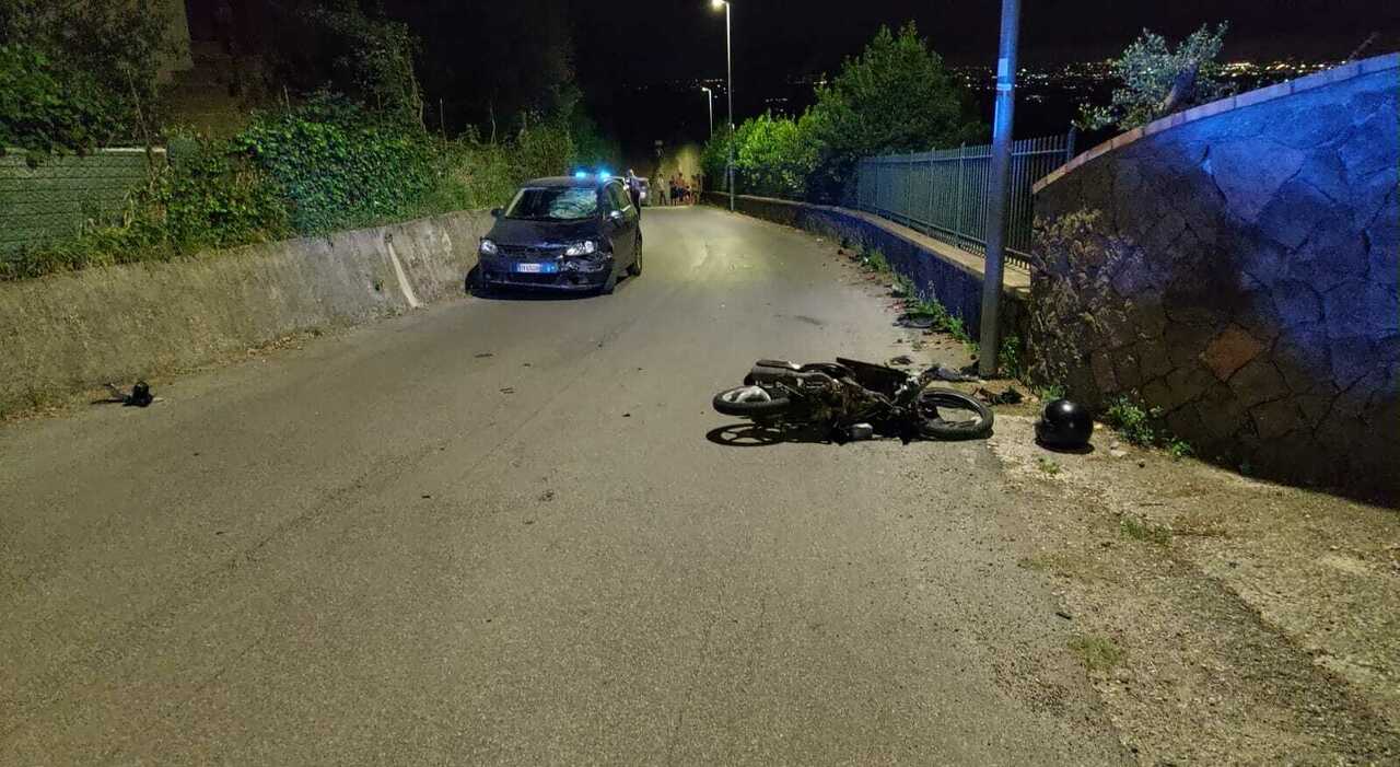 Incidente A Velletri, Auto Contro Scooter: Ragazzo Di 14 Anni Morto Sul ...