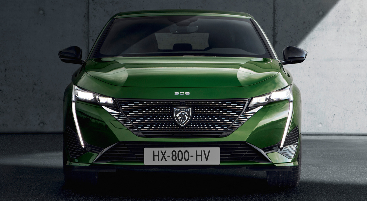 Il frontale della nuova Peugeot 308