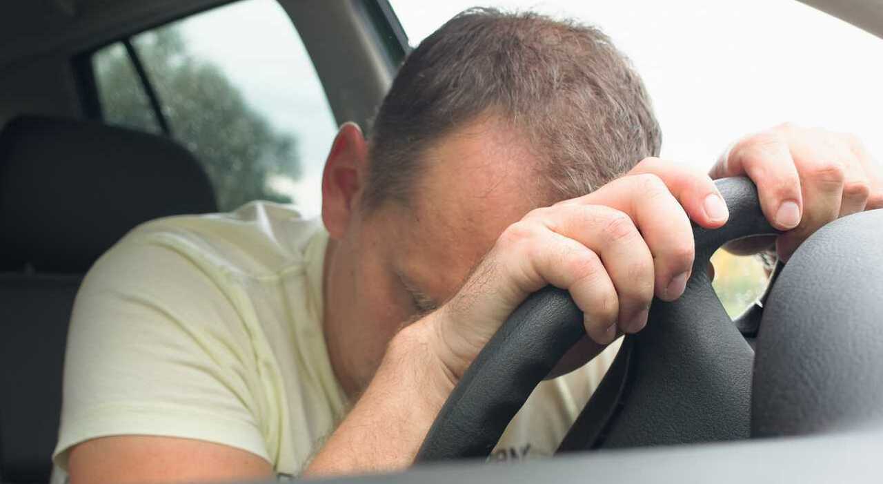Un colpo di sonno in auto