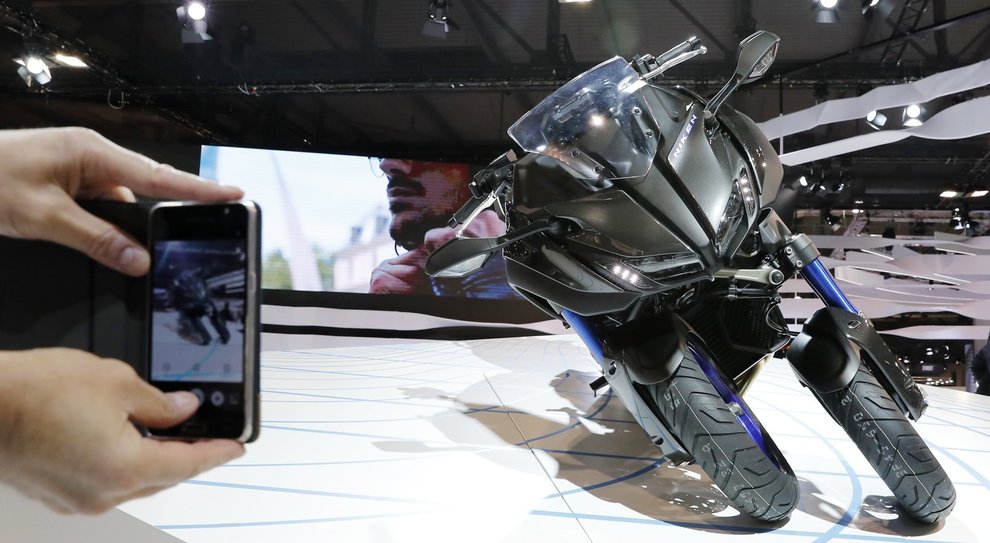 La Yamaha Niken è stata la moto più fotograta all'Eicma 2017