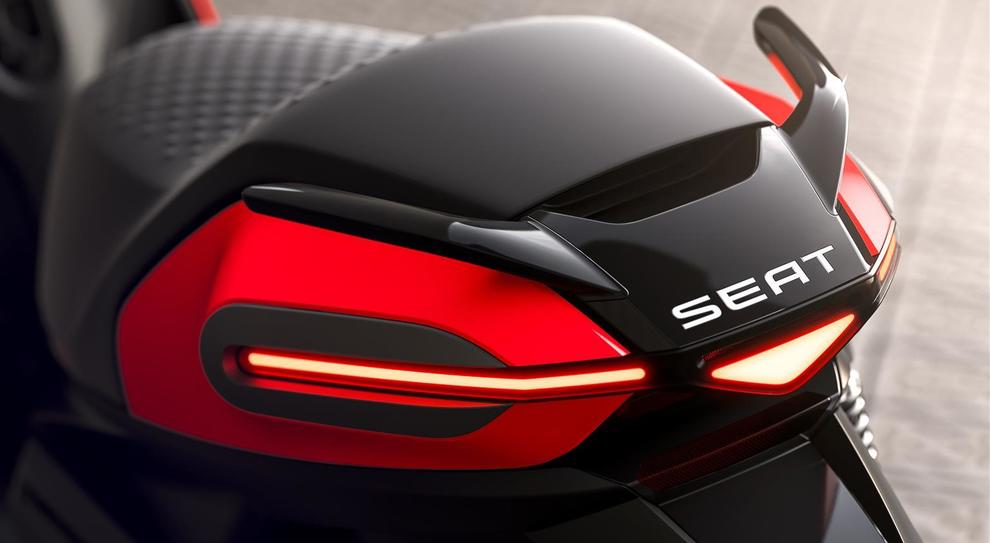 Seat svelerà un eScooter 100% elettrico