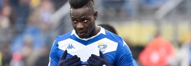 Serie A, Brescia: i giocatori si tagliano lo stipendio