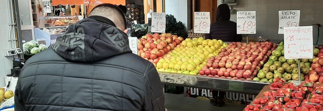 Roma, prezzi record nei mercati per pesce, carne e ortofrutta