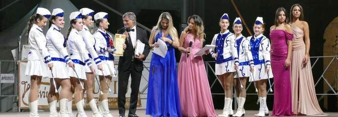 Premio Ambasciatore del Sorriso 2022, boom di presenze per l'evento in memoria del maestro Sergio Bruni