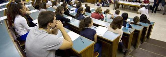 Soldi per pubblicare ricerche: «Così i prof fanno carriera» Soldi per pubblicare ricerche: «Così i prof fanno carriera»