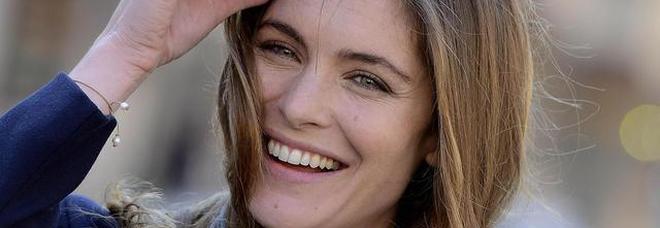 Vittoria Puccini a Verissimo: «I miei genitori mi diedero l'ultimatum poi arrivò Elisa di Rivombrosa. L'amore? Oggi sono felice»