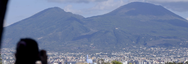 Turismo boom a Napoli, De Magistris: «La vittoria di tutti i cittadini»