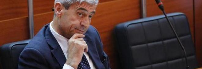 Elezioni a Napoli, Idv riprende dialogo con De Magistris Elezioni a Napoli, Idv riprende dialogo con De Magistris