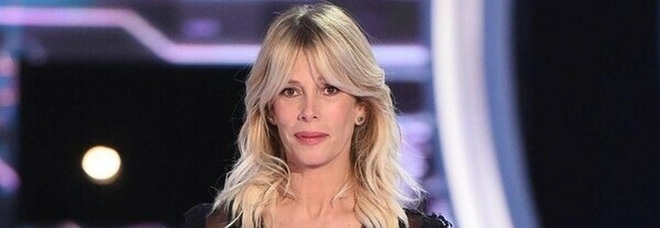 Alessia Marcuzzi possibile ritorno in tv «In trattativa segreta con i vertici Rai»
