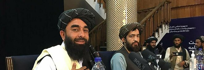 Afghanistan, i talebani: «Amnistia e donne al governo, ma con la legge della Sharia»