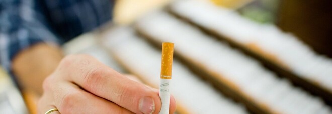 Ue vuole vietare sigarette a tabacco riscaldato aromatizzato 
