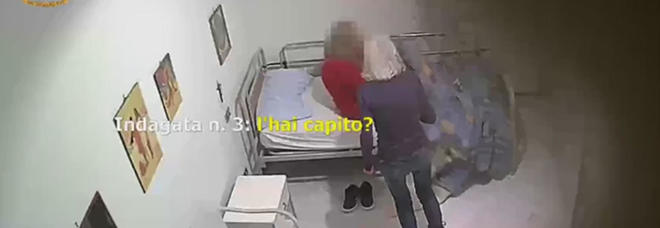 Palermo, casa di riposo lager sequestrata: 6 donne arrestate. Anziani picchiati: «Se ti muovi ti rompo una gamba»