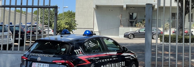 Picchia la convivente e aggredisce i carabinieri, straniero arrestato a Montalto