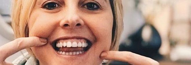 Nadia Toffa, i funerali verranno celebrati dal parroco simbolo della lotta alla Terra dei fuochi: «Me lo chiese lei»