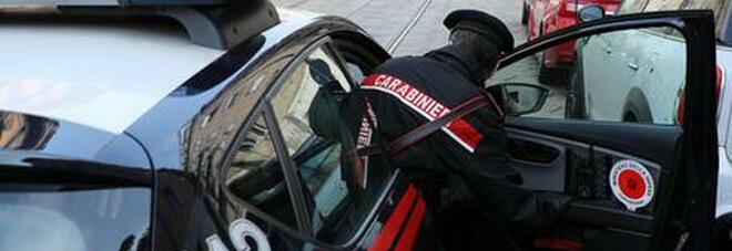 Roma, cadavere sul fondo della piscina di una Onlus: nessun segno di violenza sul corpo Roma, cadavere sul fondo della piscina di una Onlus: nessun segno di violenza sul corpo