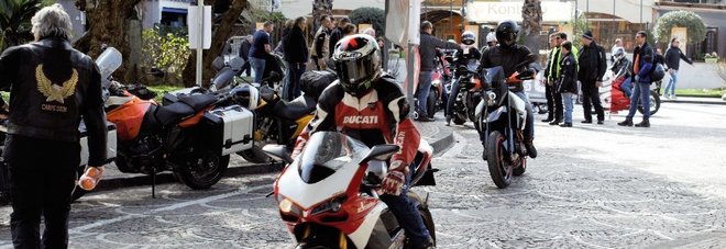 Sorrento, motociclisti da tutta Europa sulle note di Pino Daniele