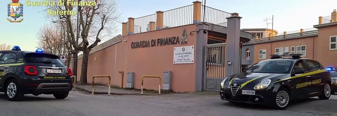 Usura a Salerno, imprenditore costretto a chiudere il suo bar per pagare i debiti