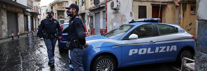 Napoli: alto impatto a Secondigliano, identificate 102 persone e controllati 65 veicoli