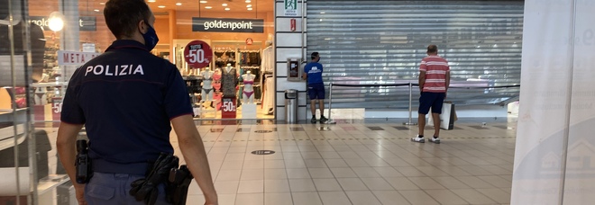 Centri commerciali, ancora un attacco a Sarni Oro Centri commerciali, ancora un attacco a Sarni Oro