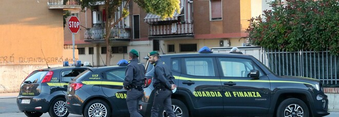 Avellino, arrestato il custode giudiziario: ha rubato 100mila euro dalle società fallite