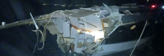 Porto Cervo, yacht di 21 metri contro gli scogli: l'armatore sbalzato in mare è morto d'infarto