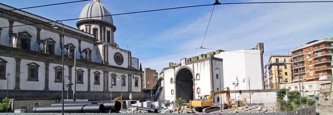 Napoli, controlli a Porta Capuana: fermato anche un ubriaco al volante