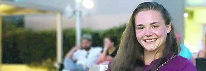 Michela Poi
Si chiamava Saskia Jones, aveva 23 anni e una gran sete di
conoscenza.