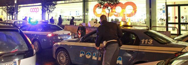 Napoli, ruba il portafoglio e tenta di impossessarsi del cellulare e dell'auto al Centro Direzionale: arrestato 38enne