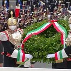 4 novembre, Mattarella depone la corona d'alloro all'altare della Patria