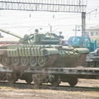 Nel Donbass arrivano i T-62