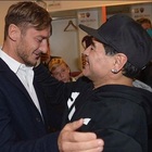 Francesco Totti, il ricordo di Maradona a Verissimo: «Quando ho smesso di giocare è stato il primo a chiamarmi»
