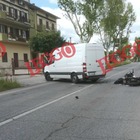 Incidente choc sulla Salaria, moto si schianta contro un furgone: morto un uomo di 62 anni