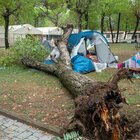 Marina di Massa, alberto cade su una tenda in campeggio: morte due sorelle