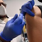 Mix vaccini, via libera dell'Aifa