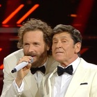 Jovanotti duetto con Morandi: oggi pomeriggio le prove top secret all'Ariston. Insieme stasera sul palco di Sanremo